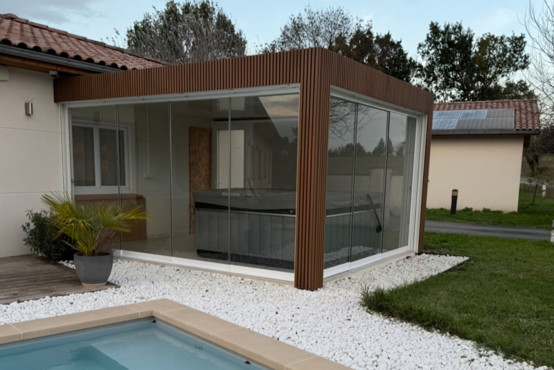 Véranda verrière à Bourg-Saint-Bernard en Haute Garonne